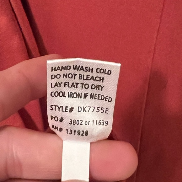 Wishlist sleeveless high neck open sides that lace up in burnt orange - Picture 4 of 6